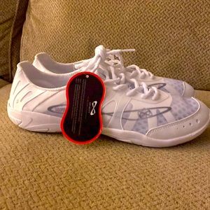 Nfinity Vengeance Cheerleading Shoes.  NWT.  Amazon retail $129.00